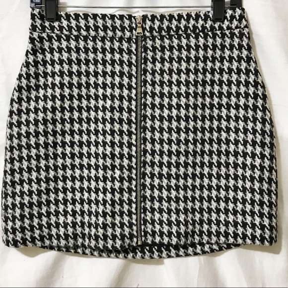 Express Dresses & Skirts - Mini Skirt EXPRESS